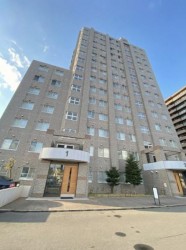 札幌市を専門　テンズホーム 【地下鉄まで徒歩3分！ゆとりの広さが魅力の2LDK】～陽光に包まれる温かな住まい～