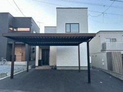 札幌市を専門　テンズホーム 【築浅・高性能住宅】庭とテラスのある暮らし～土屋ホーム施工の家～