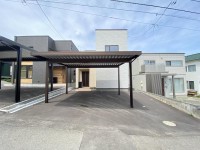 札幌市を専門　テンズホーム 【築浅・高性能住宅】庭とテラスのある暮らし～土屋ホーム施工の家～